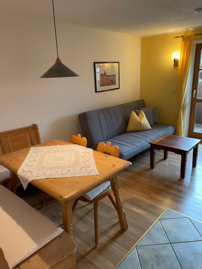 Appartement Valentin Ервалд Екстериор снимка