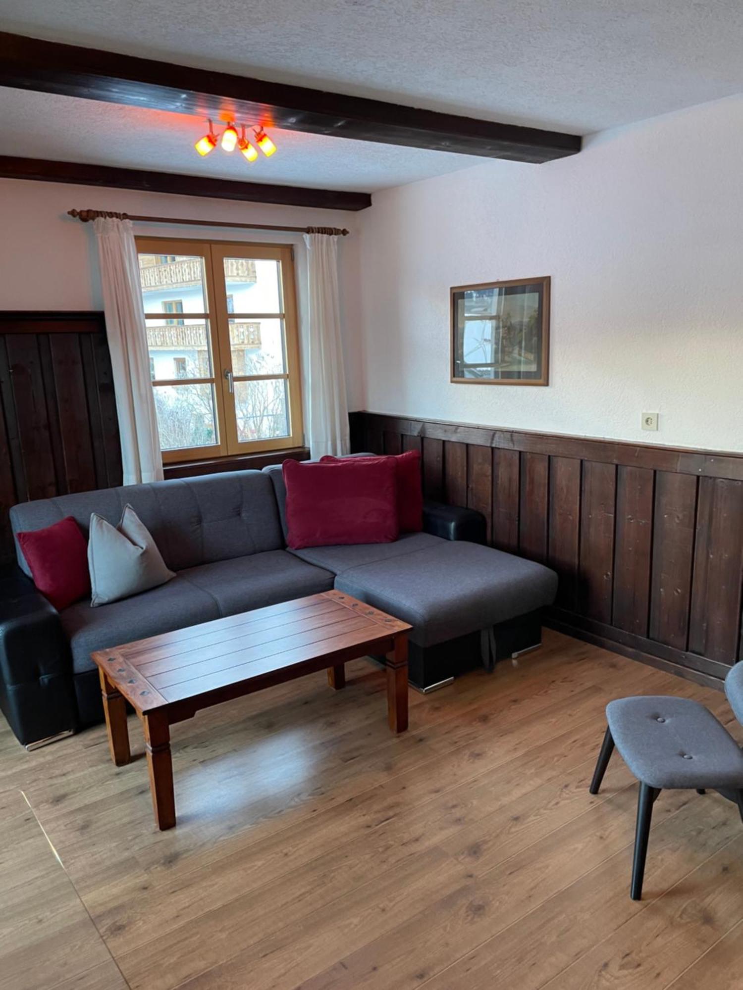 Appartement Valentin Ервалд Екстериор снимка