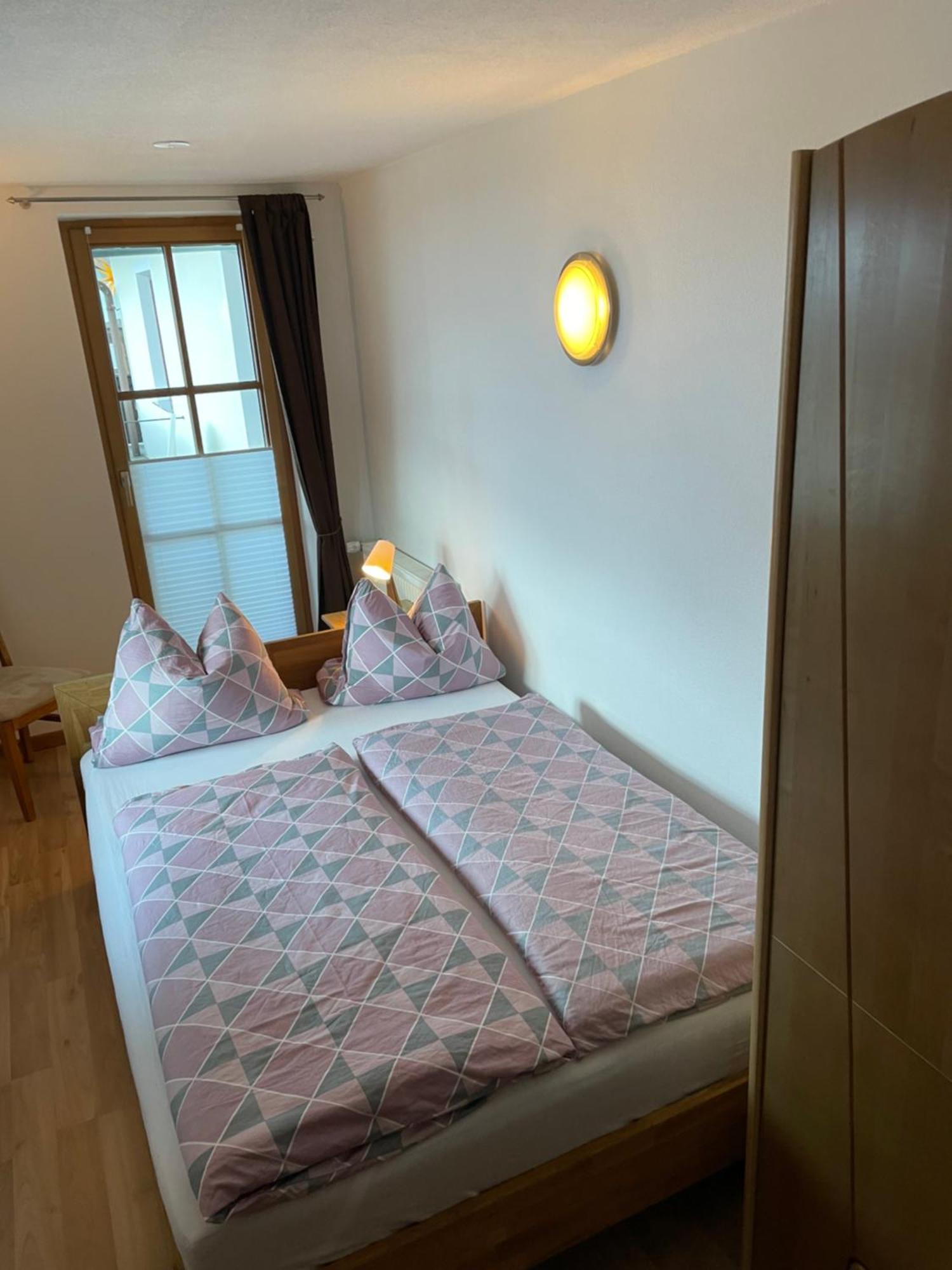 Appartement Valentin Ервалд Екстериор снимка