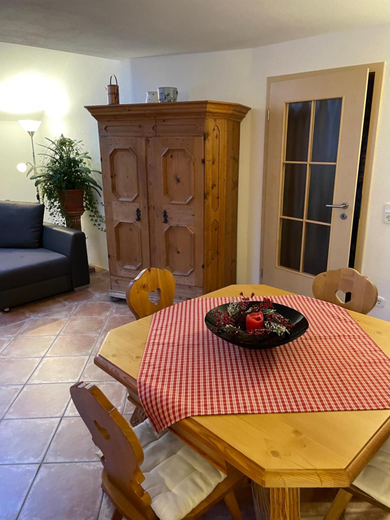 Appartement Valentin Ервалд Екстериор снимка